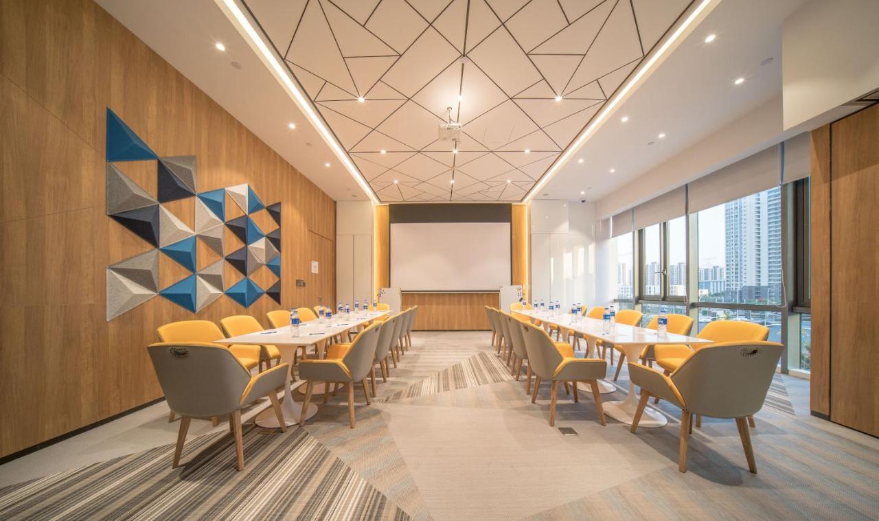 Holiday Inn Express Shanghai Huijin By Ihg Kültér fotó