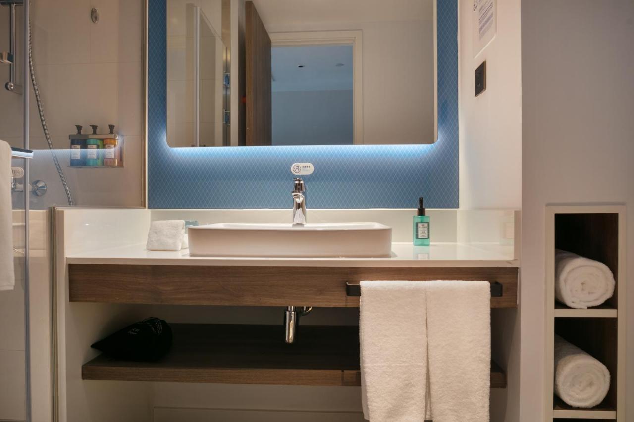 Holiday Inn Express Shanghai Huijin By Ihg Kültér fotó
